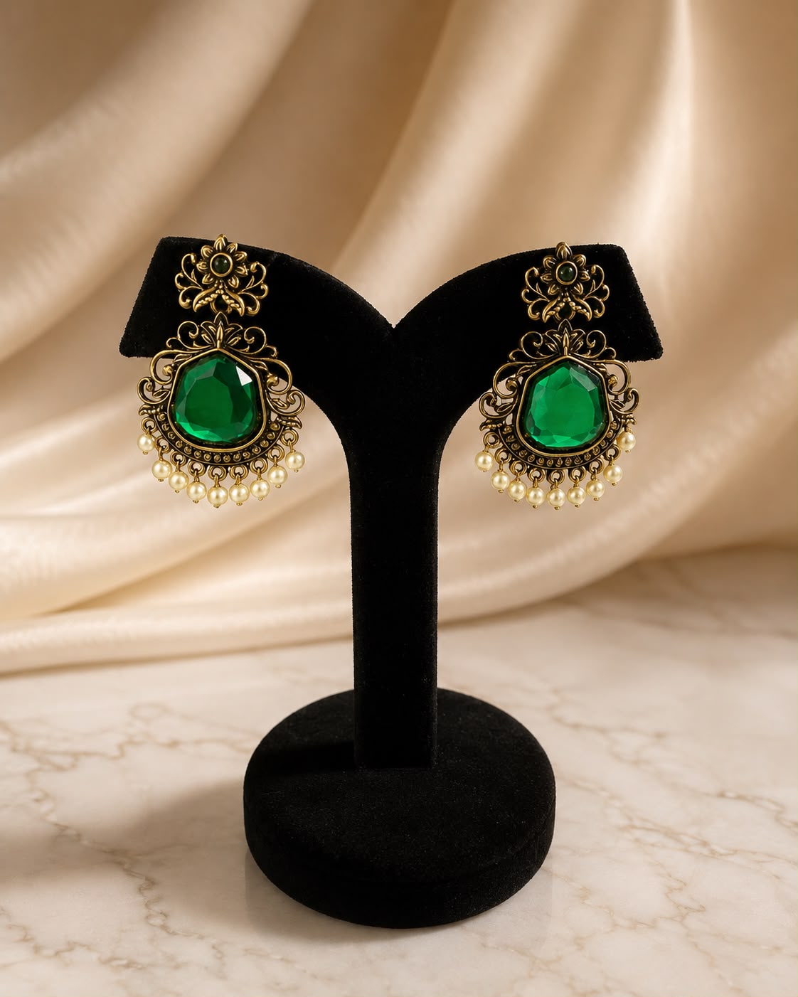 Emerald Noor Drop Earrings